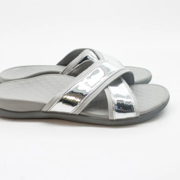 Vionic Silver Slide Sandals Size 7 - Picture 2 of 9